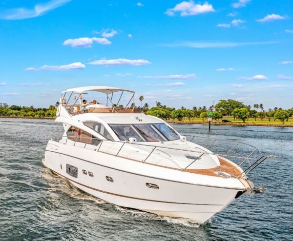 sunseeker-70ft-manhattan-lavish