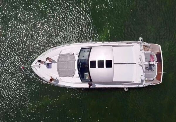 sunseeker-60ft-predator-enjoy-miami-yacht-rental