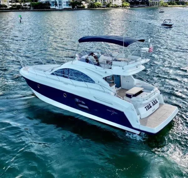 beneteau-52-ark-enjoy-miami-yacht-rental