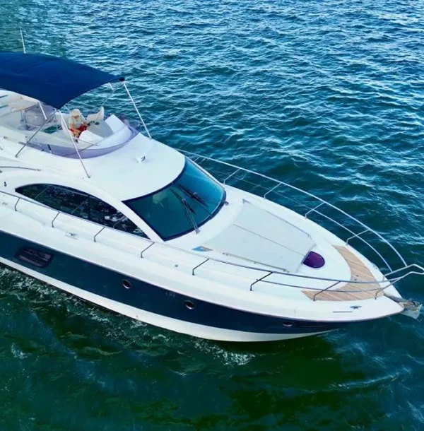 beneteau-52-ark-enjoy-miami-yacht-rental