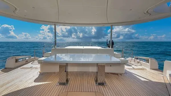 catamaran-62ft-magic-star-enjoy-miami-yacht-rental