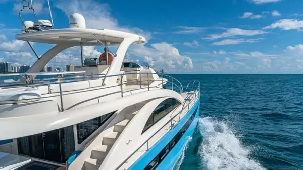 catamaran-62ft-magic-star-enjoy-miami-yacht-rental