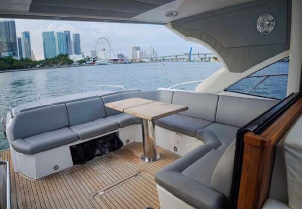 sunseeker-60ft-predator-enjoy-miami-yacht-rental