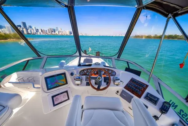 sea-ray-44-sea-senora-enjoy-miami-yacht-rental