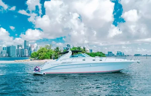 sea-ray-50-vice-iii-enjoy-miami-yacht-rental