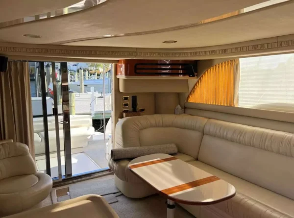 sea-ray-52-lfive-enjoy-miami-yacht-rental