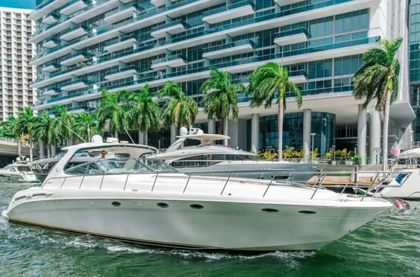 sea-ray-60-vice-iv-enjoy-miami-yacht-rental