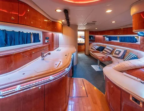 sea-ray-60-vice-iv-enjoy-miami-yacht-rental