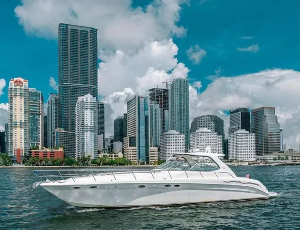 sea-ray-60-vice-iv-enjoy-miami-yacht-rental