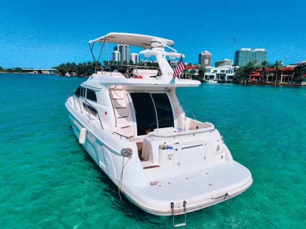 sealine-50-vice-i-enjoy-miami-yacht-rental